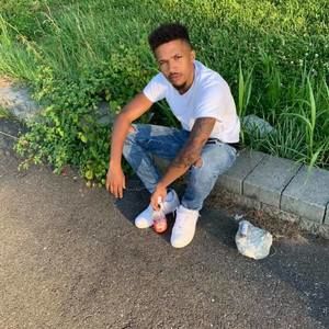 Meet your Posher, Corey